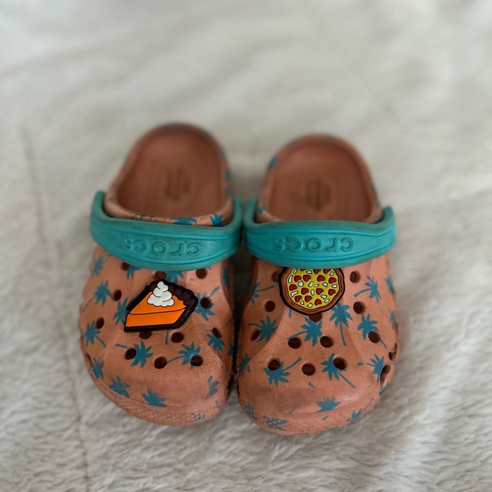 CROCS Kids' Orange and Teal Slippers